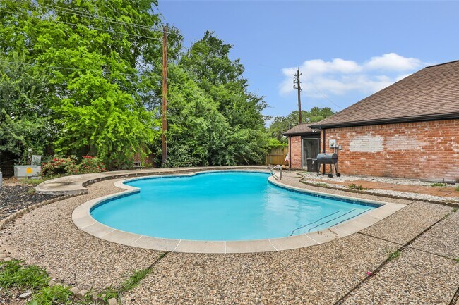Photo - 3602 Ridgeview Dr