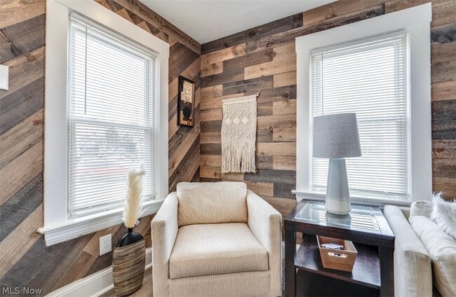 Photo - 4924 Pearl Rd