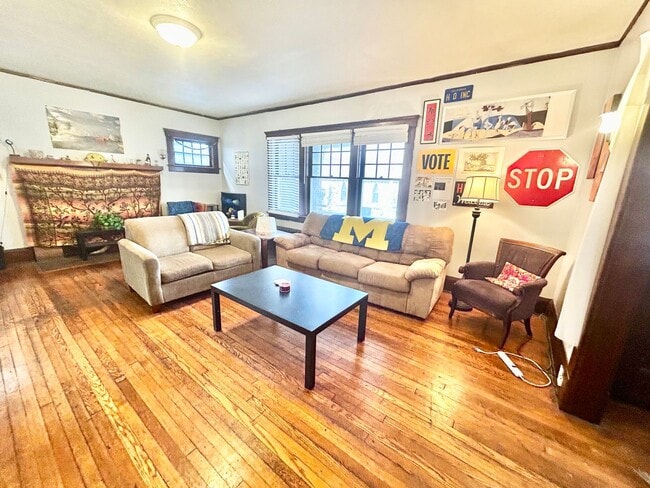 Photo - 504 Catherine St Unidad 01