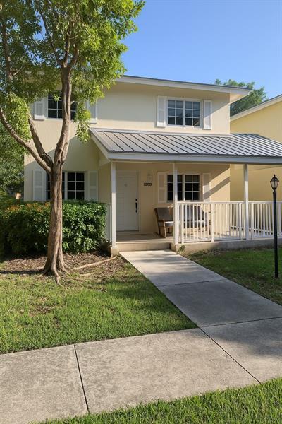 Photo - 400 NW 19th Terrace