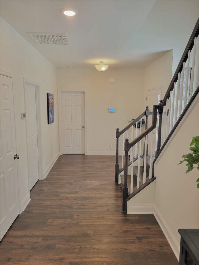 Photo - Beautiful end unit townhouse in Cosby Village with loads of extras.