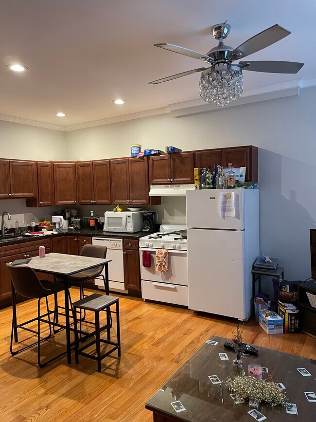 Photo - 153 Salem St Apartments Unit 7