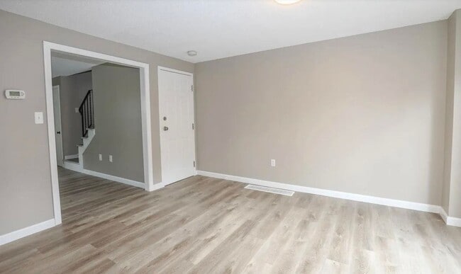 2 Bluestone Dr Unit 2