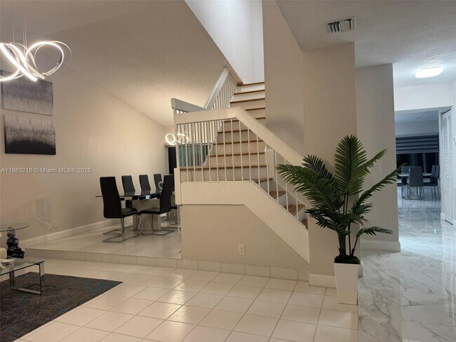 Photo - 331 Patio Village Ter