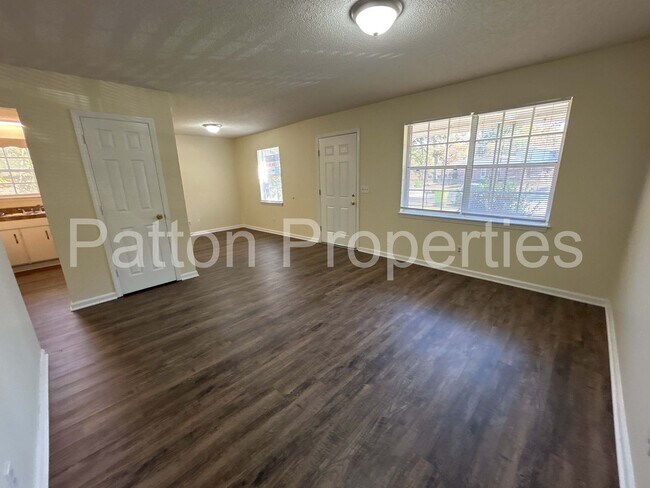 Photo - 11 Loquat Ct Apartamento Unidad A