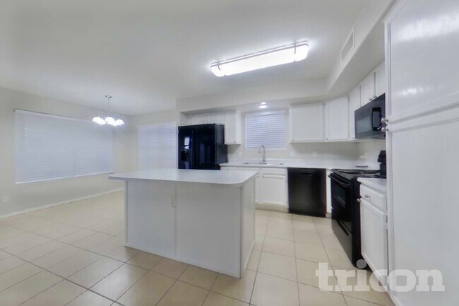 Photo - 16122 N 90th Ave