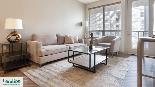 Building Photo - 5800 Highlands Plaza Dr Rental