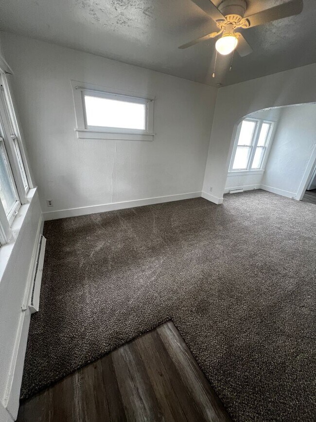 Photo - 454 N 7th Ave Unidad 1