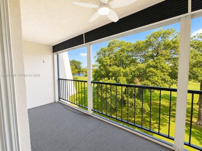 Photo - 6080 NW 44th St Unidad 410