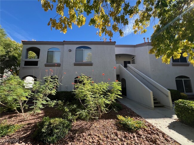 Building Photo - 700 Carnegie St Unit 2112 Rental