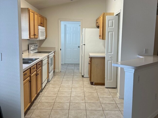 Photo - 215 Seville Pointe Ave