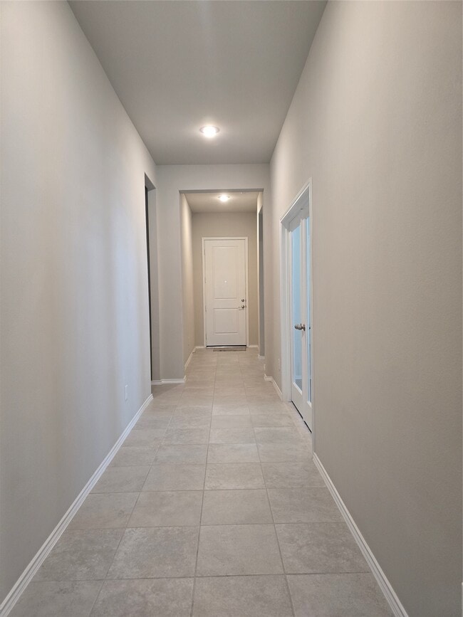Photo - 8711 Fox Trail Dr