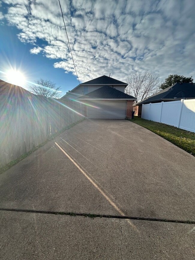 Photo - 4420 St Francis Ave