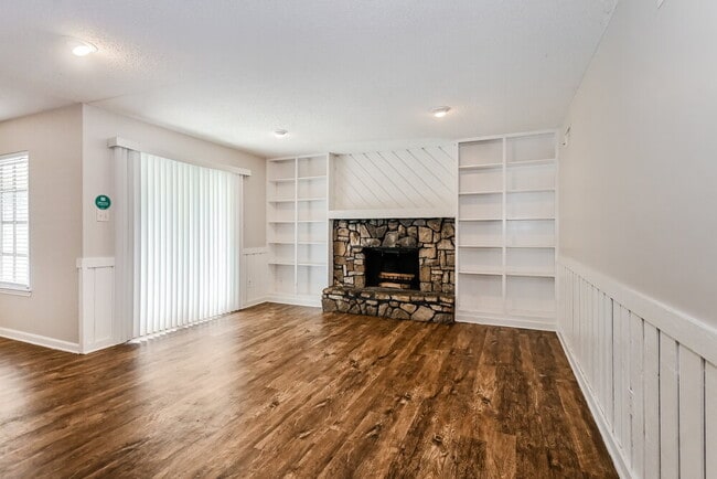 Photo - 4476 Trout Valley Dr