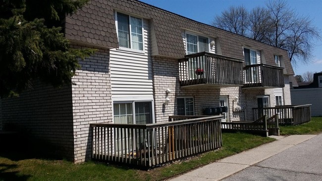 Covington Cove Apartments