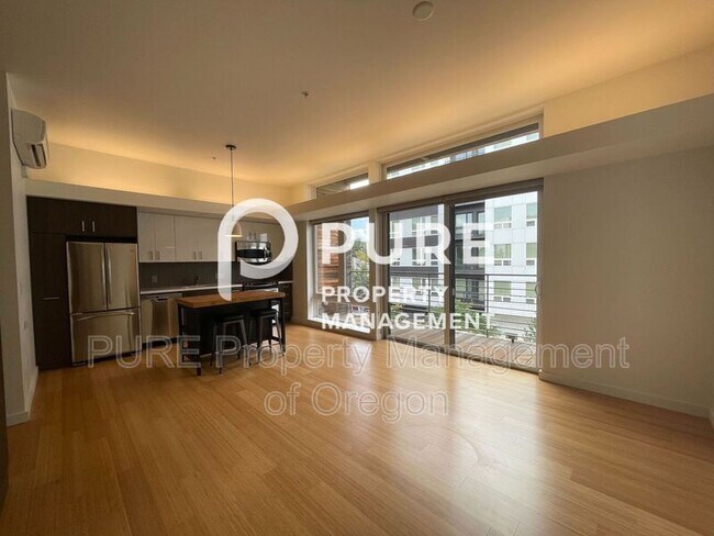 Photo - 1455 N Killingsworth St Unidad 317