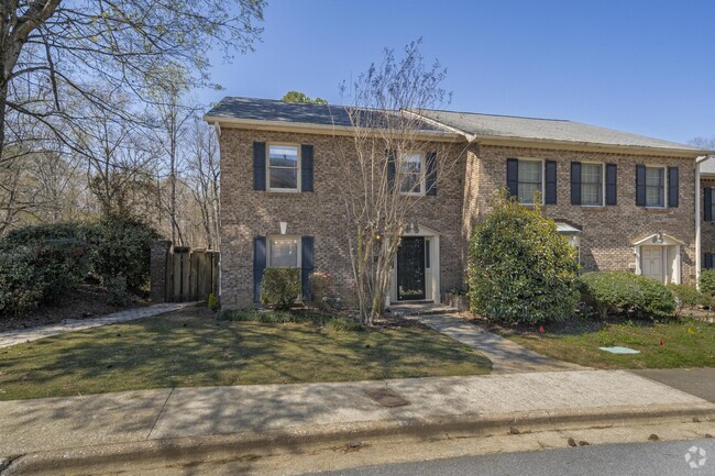 Building Photo - 1934 Mountain Laurel Ln Rental