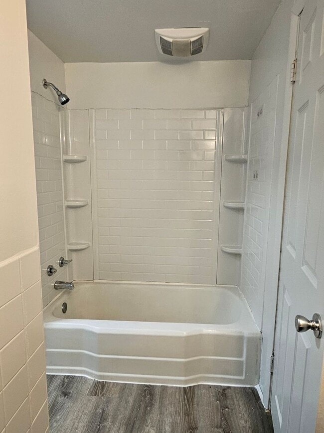 Photo - 850 Union St Unit 850 Union St. - 1