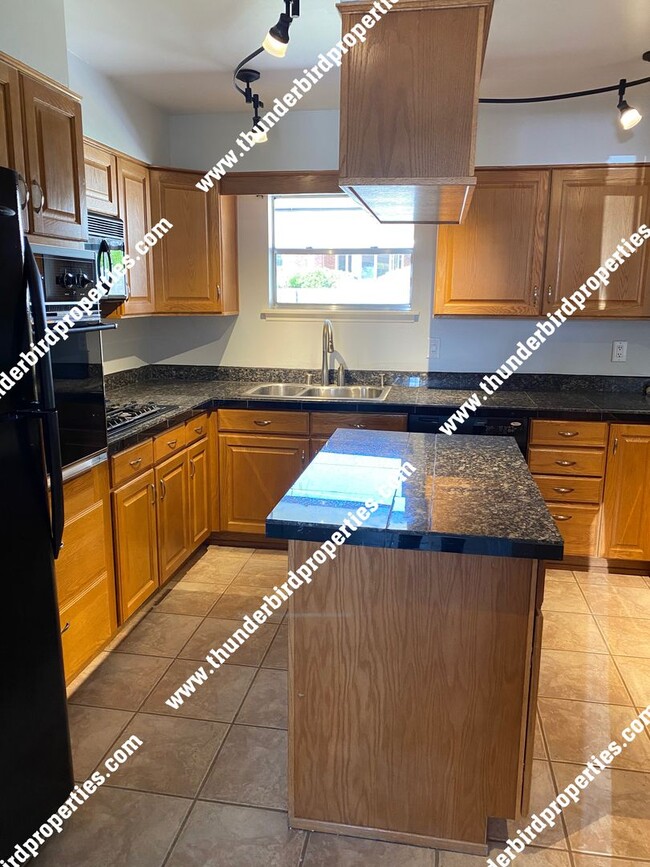 12907 Montgomery Blvd NE