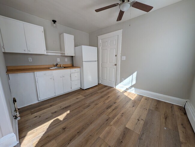 Photo - 2908 Memorial Ave Unidad 3