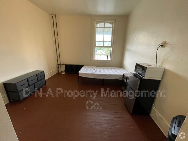 Building Photo - 729 Main St Unit #31 Rental