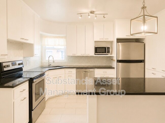 Photo - 4713 N Harvey Pkwy