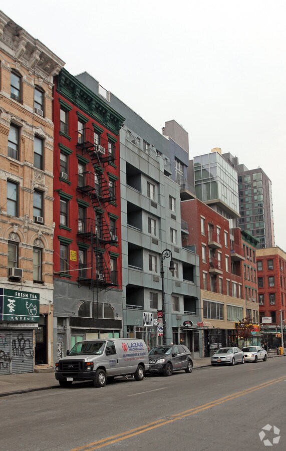 Gotham Court - Gotham Court Apartments