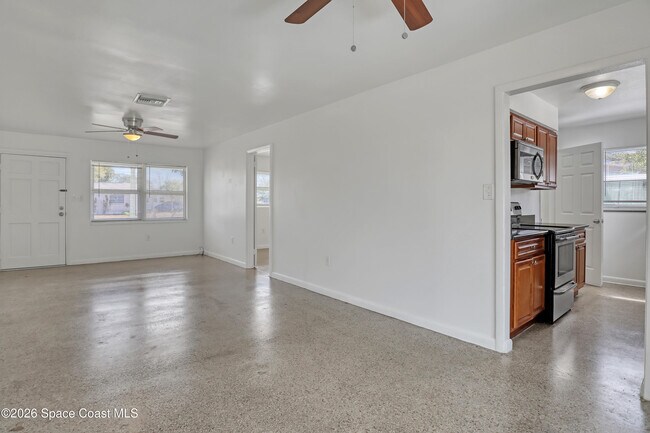 Photo - 4430 Barnsdale Dr