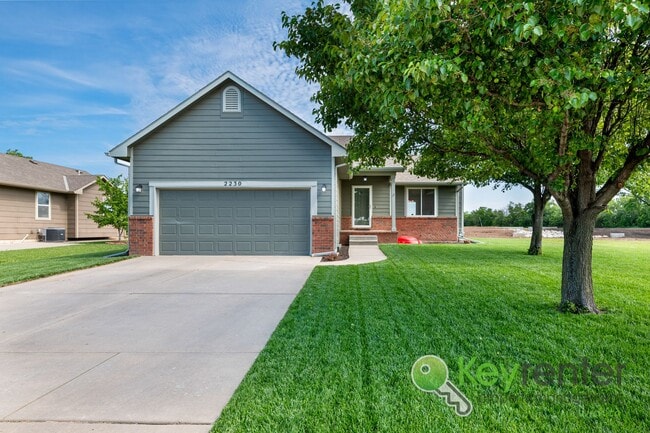 5 Bedroom 3 Bathroom | Glen Hills - Derby, KS - 5 Bedroom 3 Bathroom | Glen Hills - Derby, KS House