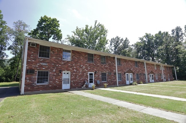 Photo - Forest Park Apartments