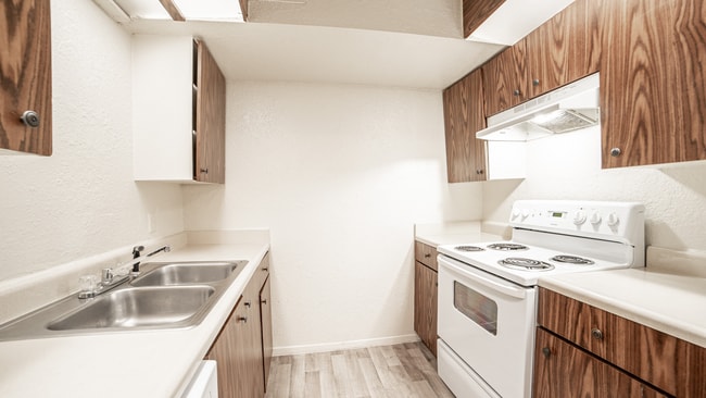 Wildwood Apartments