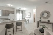 2BR, 2BA - 790SF