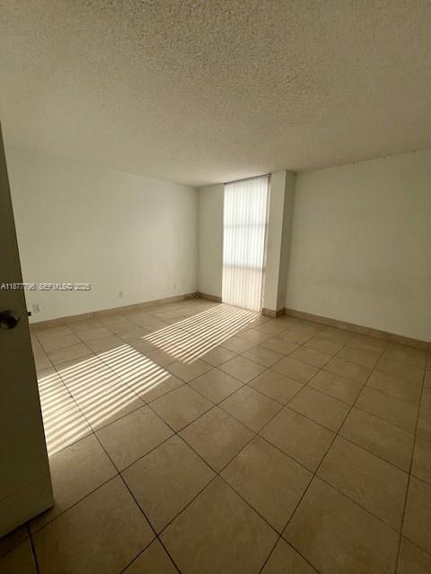 Photo - 13499 Biscayne Blvd Unidad 602
