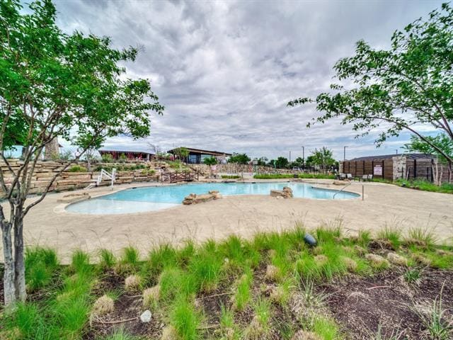 Photo - 9733 Tinsley St