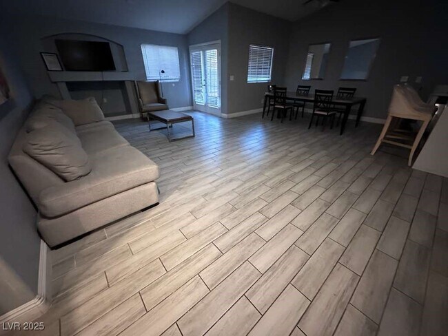 Photo - 3421 Mournful Call Ct