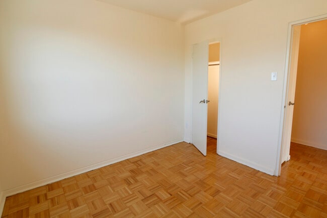 Photo - Nouville Apartments