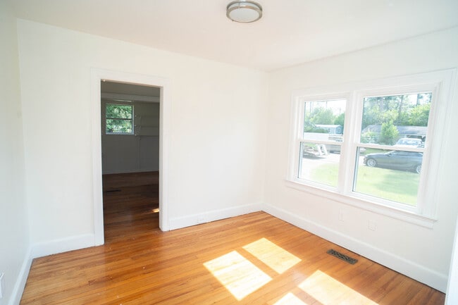 Photo - 1114 8th Ave