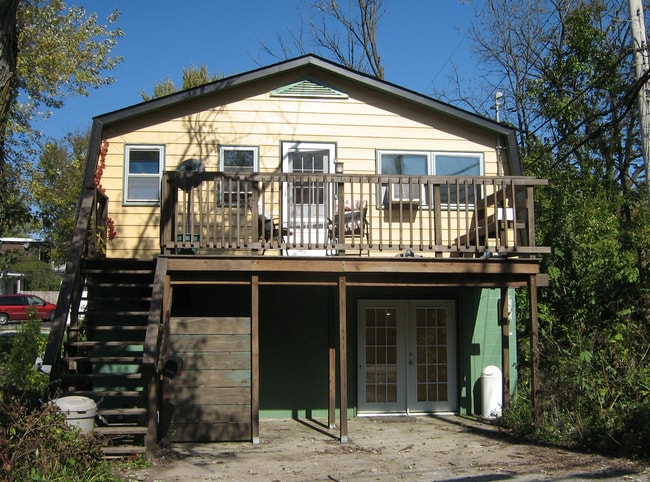 Building Photo - 347 1/2 S Davisson St Rental