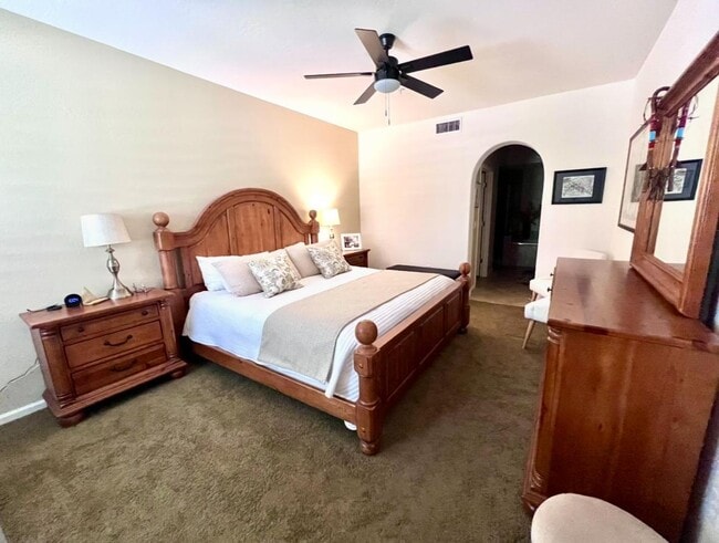 Photo - 3935 E Rough Rider Rd Unidad 1063