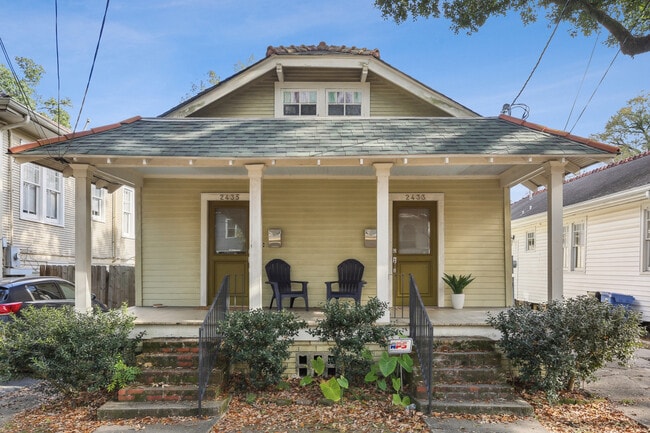 Building Photo - 2433 Palmer Ave Unit 2433 Palmer Avenue