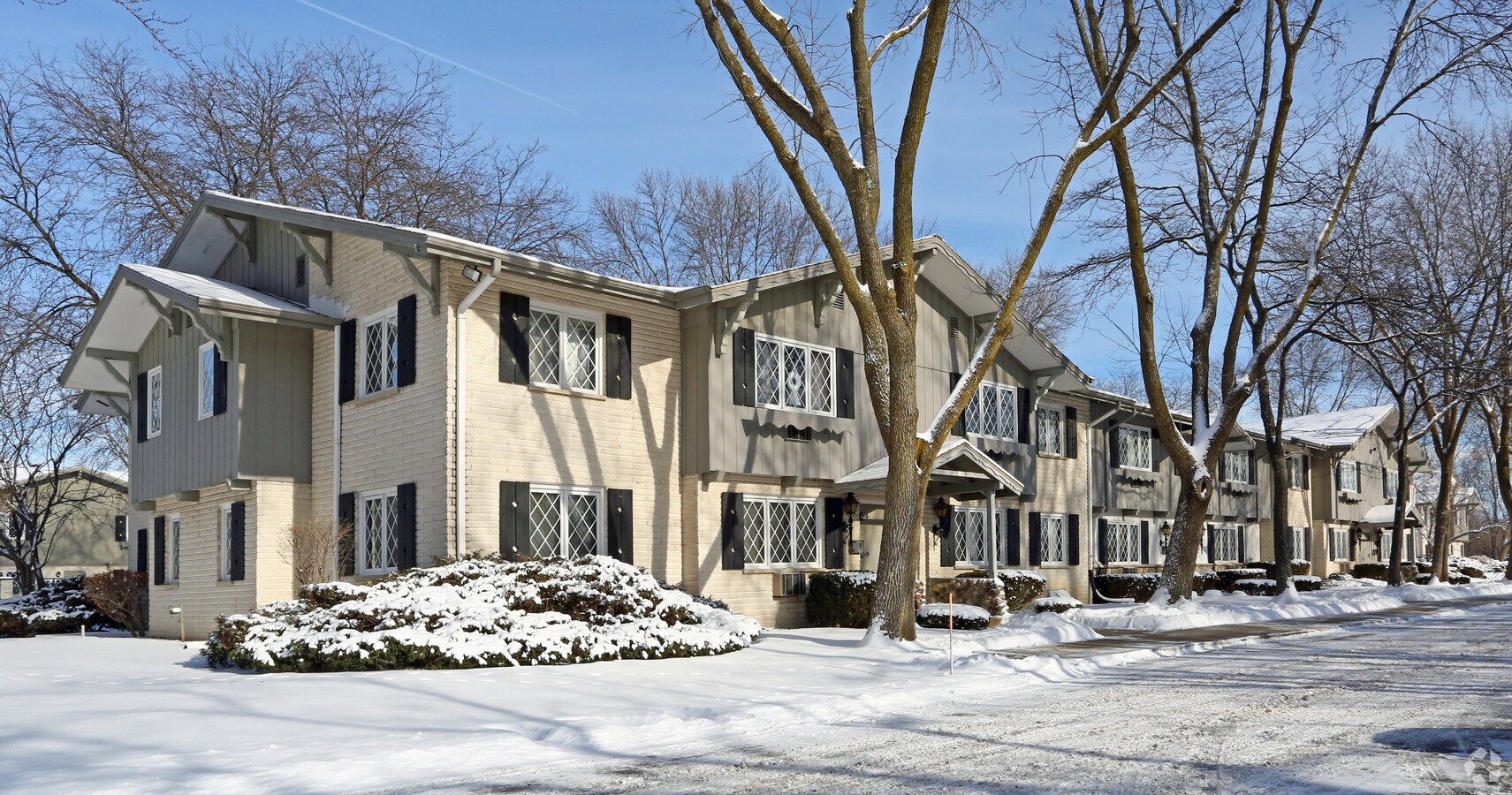 Photo - Cedarview Apartments