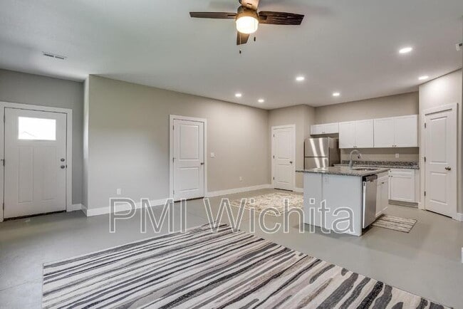 Photo - 5248 N Cypress Cir