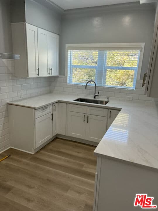 Photo - 2830 W 3rd St