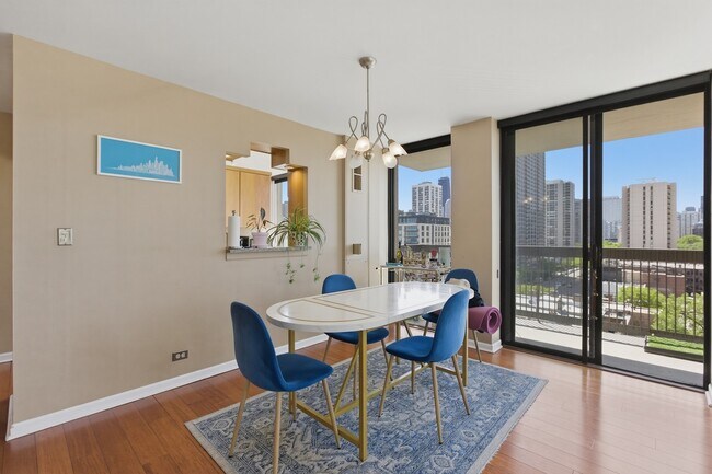 Photo - 1660 N La Salle Dr Unit #  0902