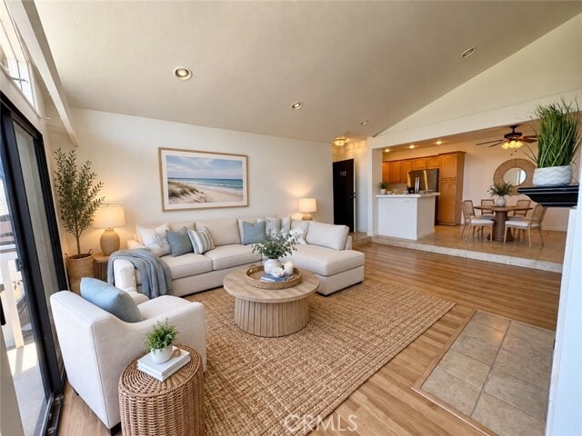 21372 Brookhurst St Unit 732