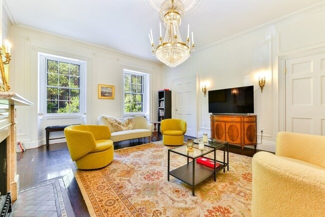 Building Photo - 48 Mount Vernon St Unit 1