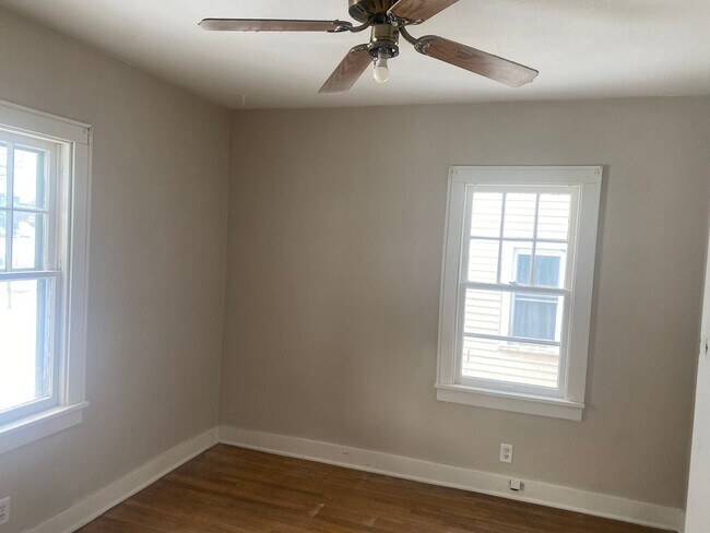 Photo - 307 Ehrett St