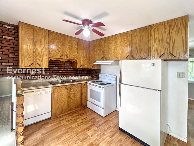 Photo - 1409 Laurette Dr