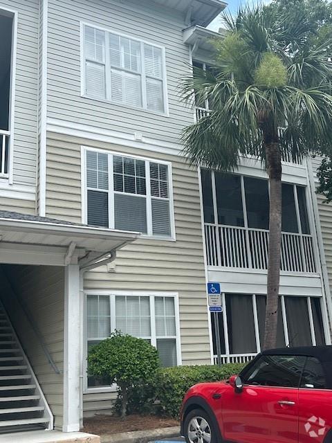 Building Photo - 1704 Frederica Rd Unit 422 Rental