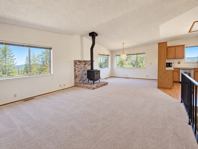10201 Ponderosa Way